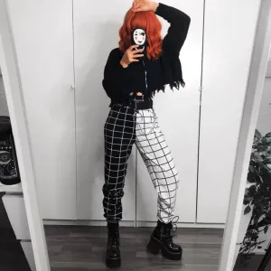 2022 autumn splicing checkered plaid trousers casual high waist B & W grid cargo pants with pockets