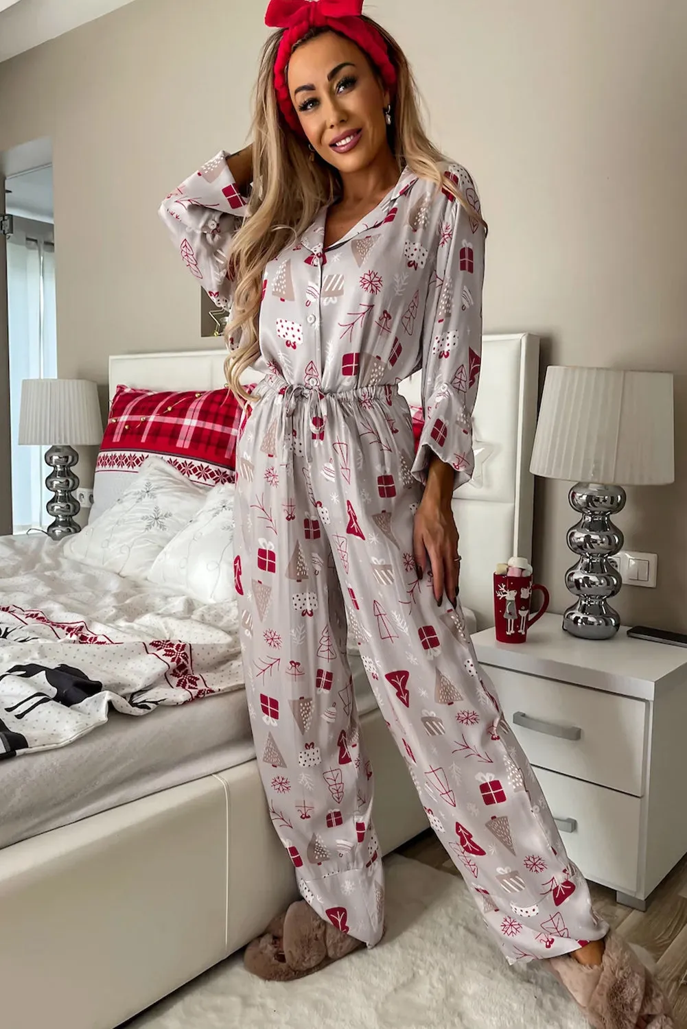 Christmas Printed Shirt and Pants Pajama Set