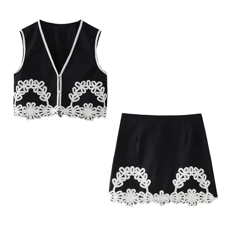 Girlary Chic Embroidery Tops Pants Sets Women Contrasting V Neck Sleeveless Crop Vest Wide Leg Pant Set Female 2024 Summer Lady Outfits