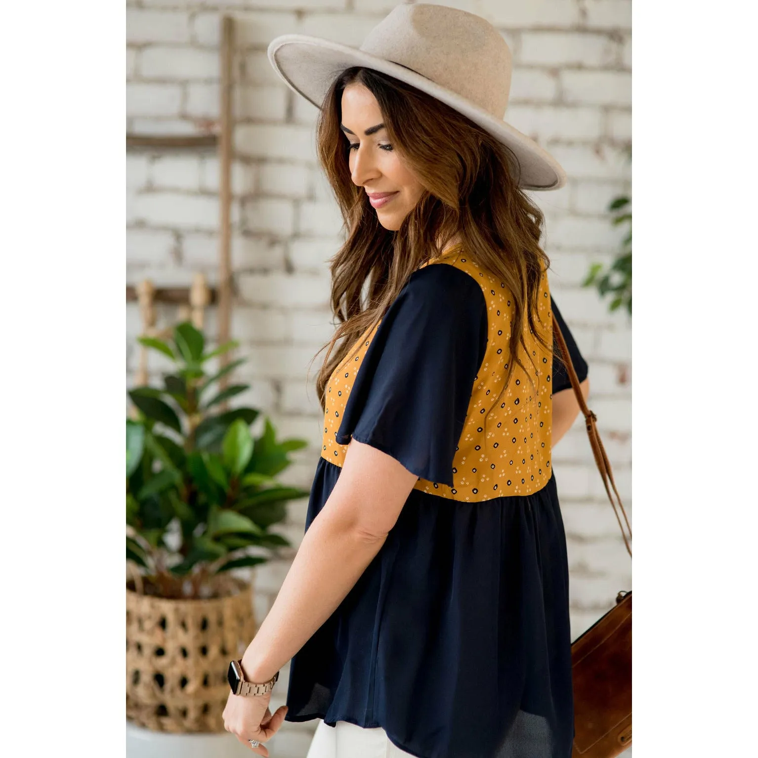 Printed Top Solid Peplum Sleeve Blouse