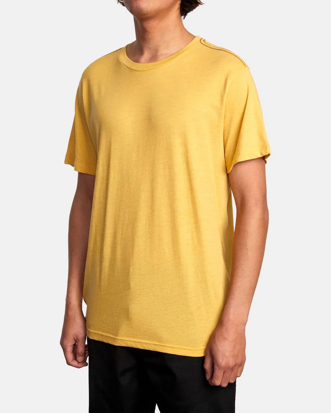 Solo Label Tee - Vintage Gold